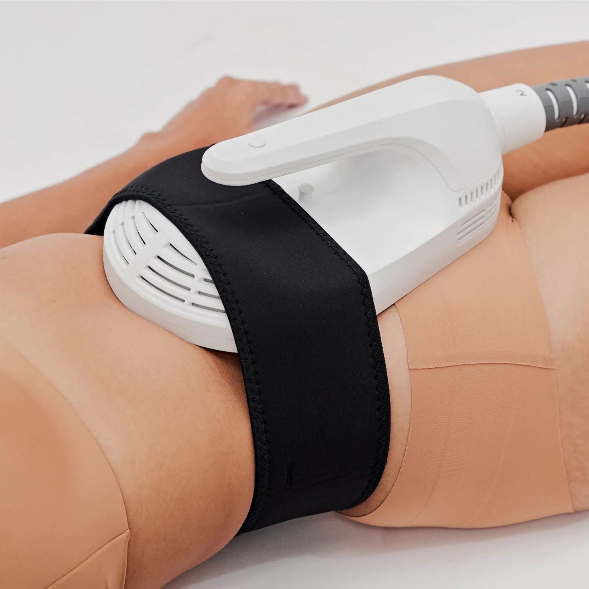SlimSculptRF®: 3-in-1 Sculpting—Muscle, Fat, Skin